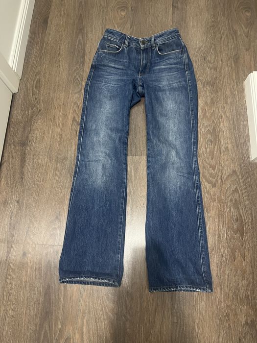 Продам женские джинсы