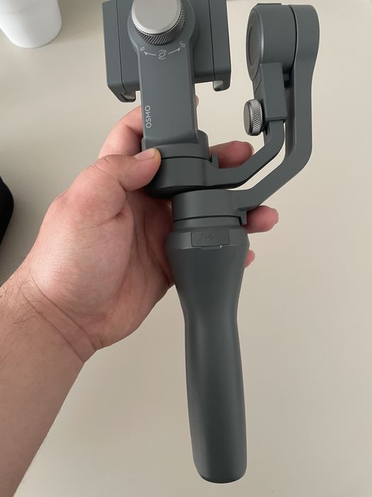 stablizator dji osmo mobile 2