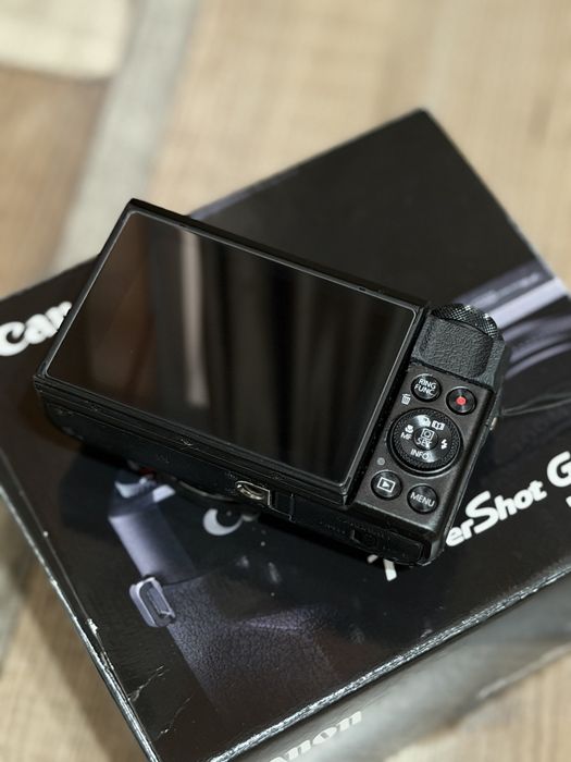 Canon g7x mark II