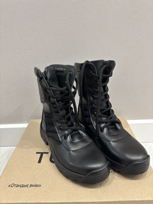 Берцы кожаные летние