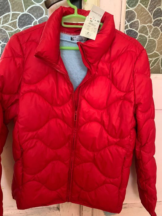 Яке Reserved ново 38