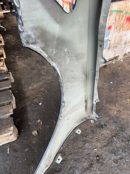 Десен калник Ауди AUDI A6 4G Sline код боя LX7U ном 12