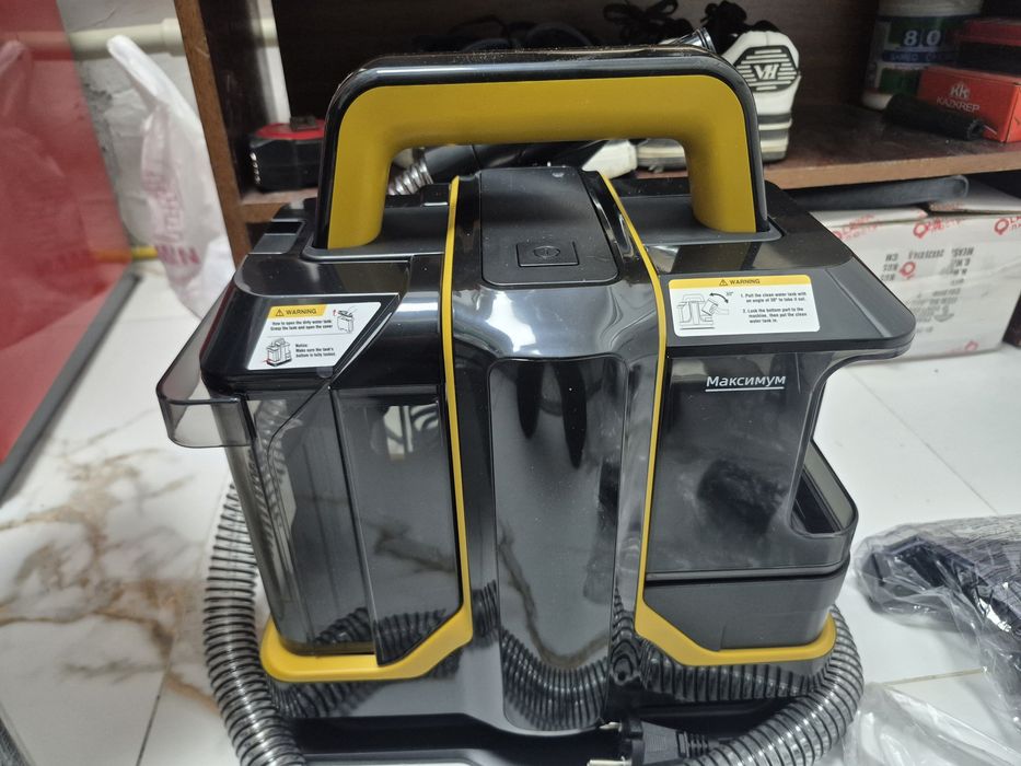 Продам моющий пылесос.