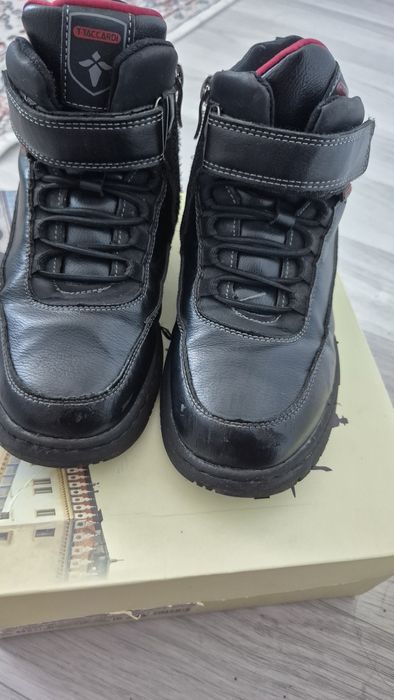 Продам обувь мальчиковый