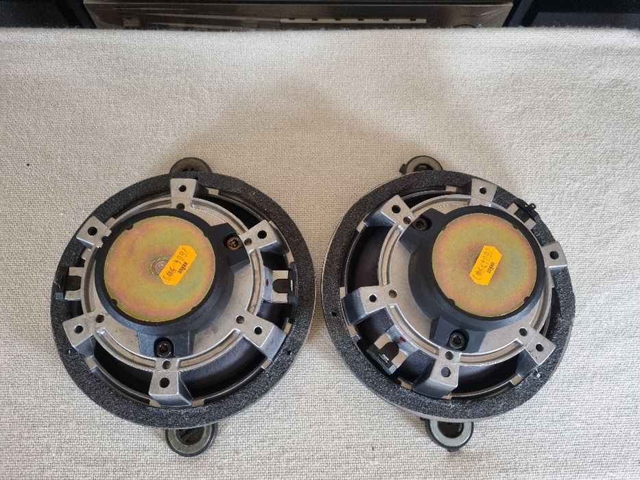 Set Difuzoare Mid/Bass Braun. 8 ohms, 40 watts, 19 cm. Impecabile