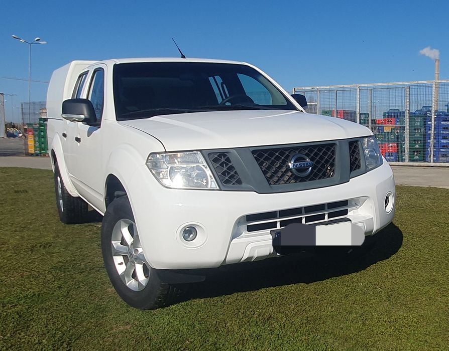 Nissan navara 4×4