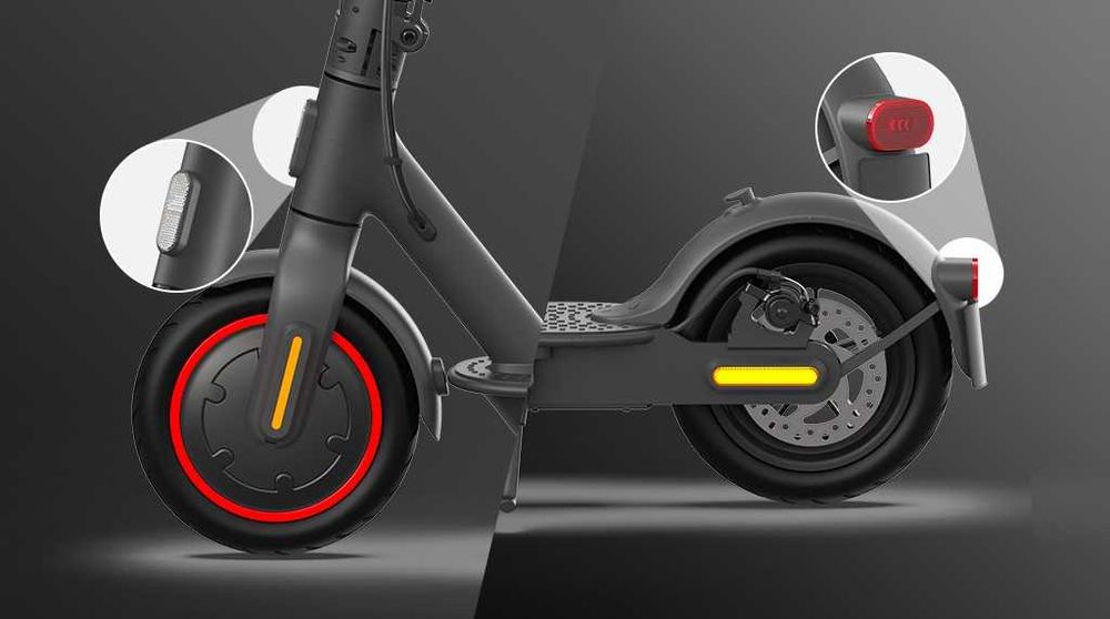 Trotineta electrica Xiaomi Mi Electric Scooter Pro 2, putere motor 300 W, Negru