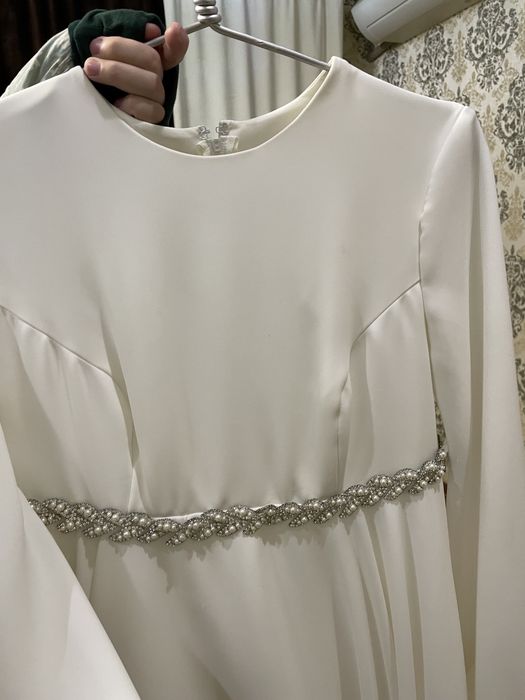 Продам свадебные платья