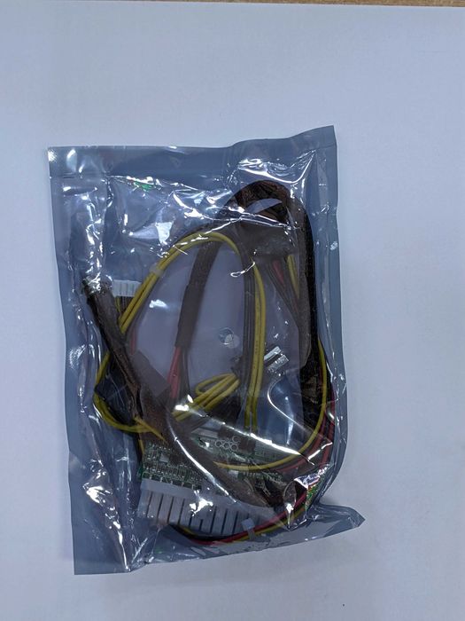 Безшумно мини компютърно захранване 12V-вход, 300W / 160W изход pico