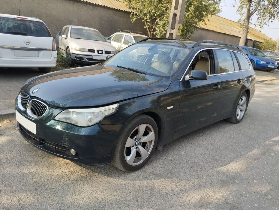 Dezmembrari  BMW 5 (E60, E61)  2003  > 2010 525 d Motorina