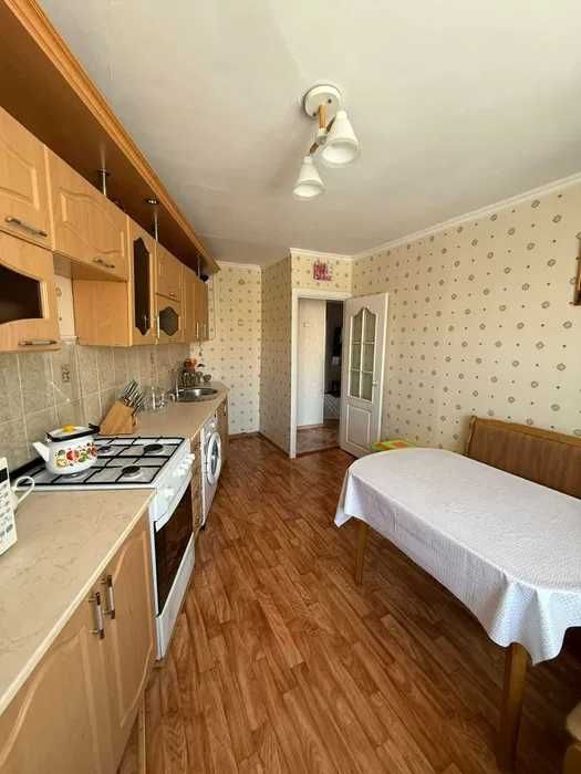 Продам квартиру 4-х комнтаную