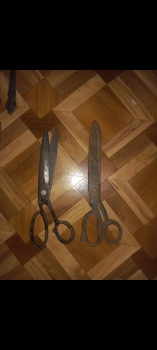 Ножици и джобни ножки