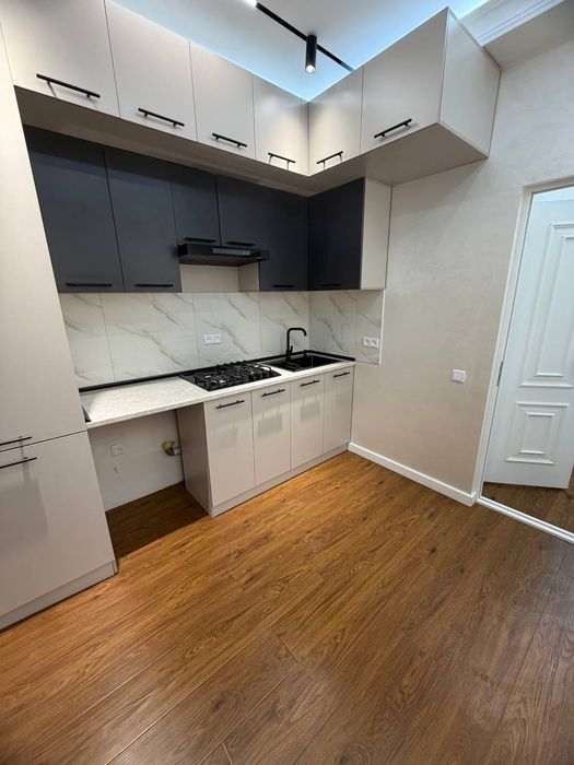 Срочно! Юнусабад. ЖК Хон Сарой Океан. Продается квартира 2/7/16