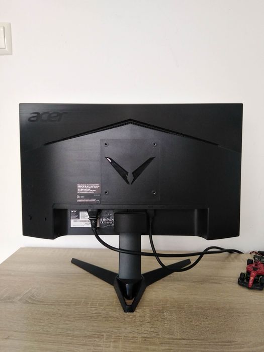 Монитор Acer 144Hz