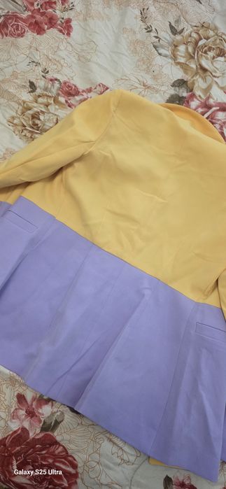 Костюм нов Lara..