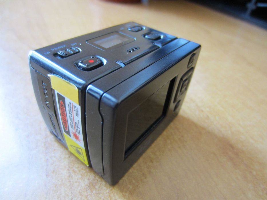 Camera video de actiune, profesionala SD20- pt.auto si fimari diverse