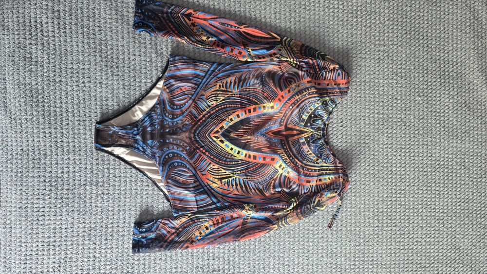 Продам spf купальник