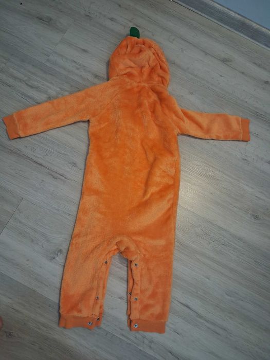 Set salopeta plusata si hanorac gros masura 92