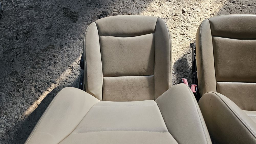 Предни седалки за бмв е90 е91 bmw e90 e91 бежови