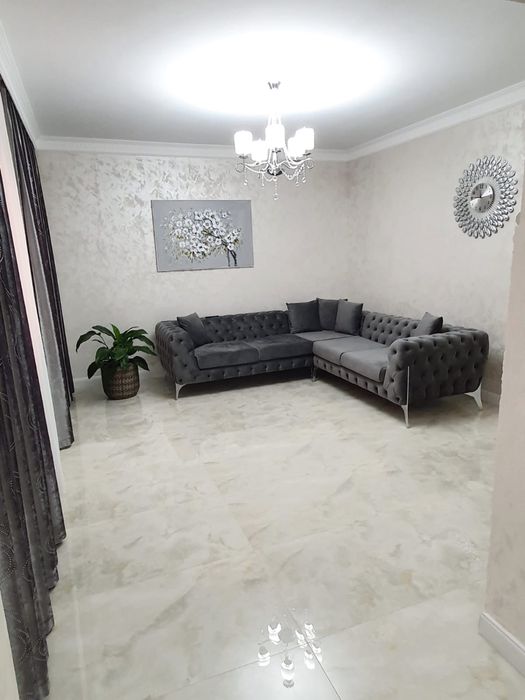 Vila Navodari, direct proprietar