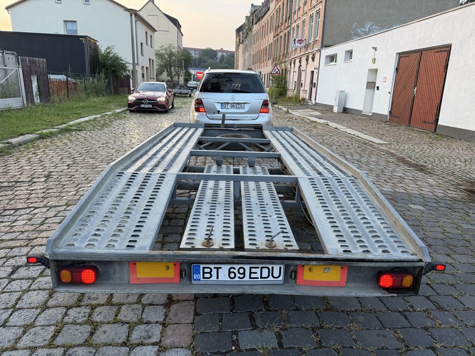 Ansamblu Mercedes Benz ML 320cdi + Platforma Boro 2,7 t