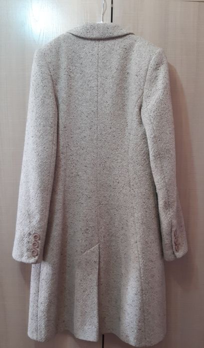 Продам женское пальто