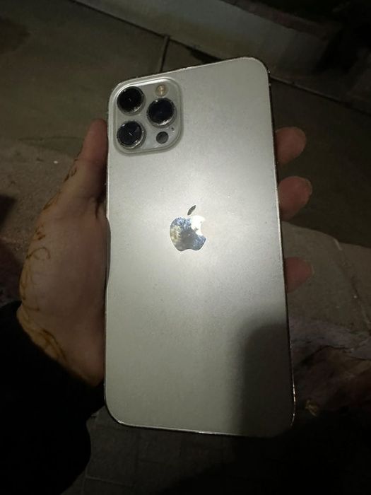Айфон 12 про макс