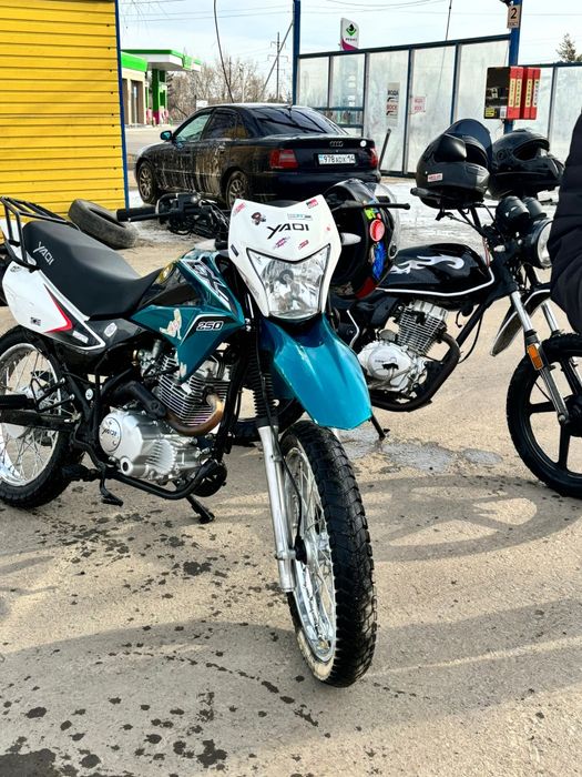Продам мотоцикл yaqi 250