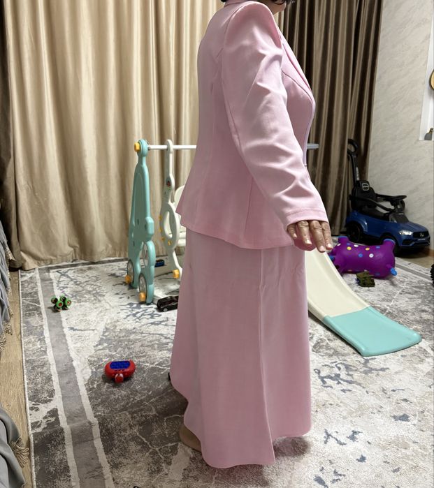 Двойка розового цвета