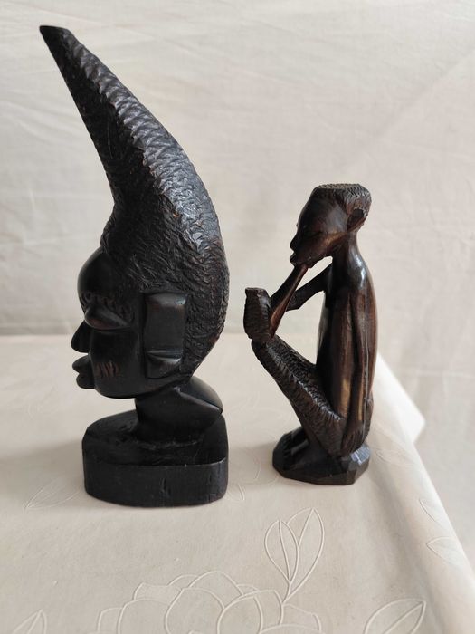 Абаносови статуетки от Африка