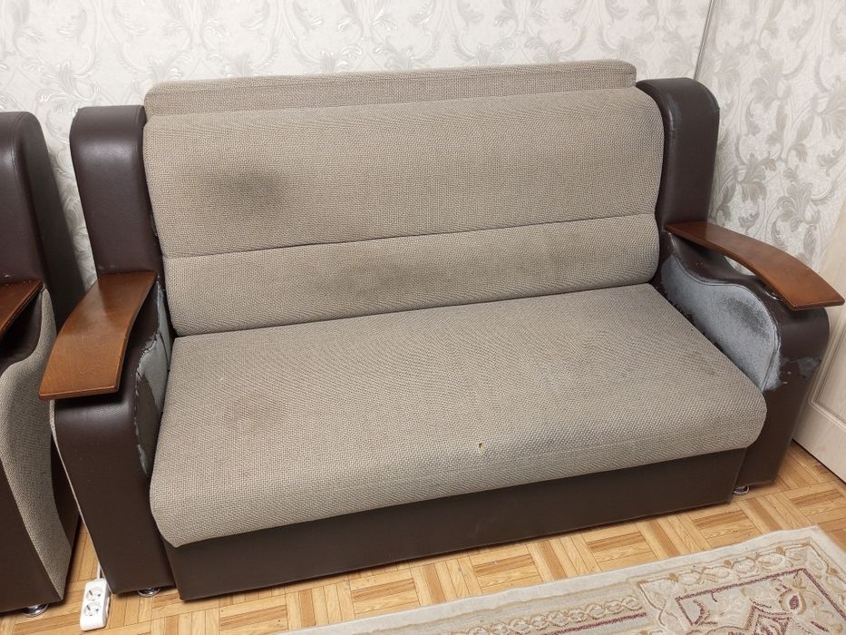 Диван в зал 2 шт
