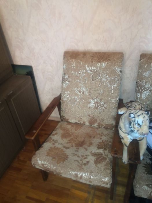 Мебель всё из дома