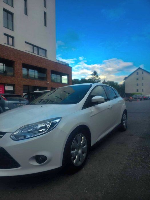 FORD Focus 2014 — imagine 3