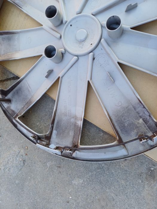 Set capace originale vw pe 16 in stare foarte buna