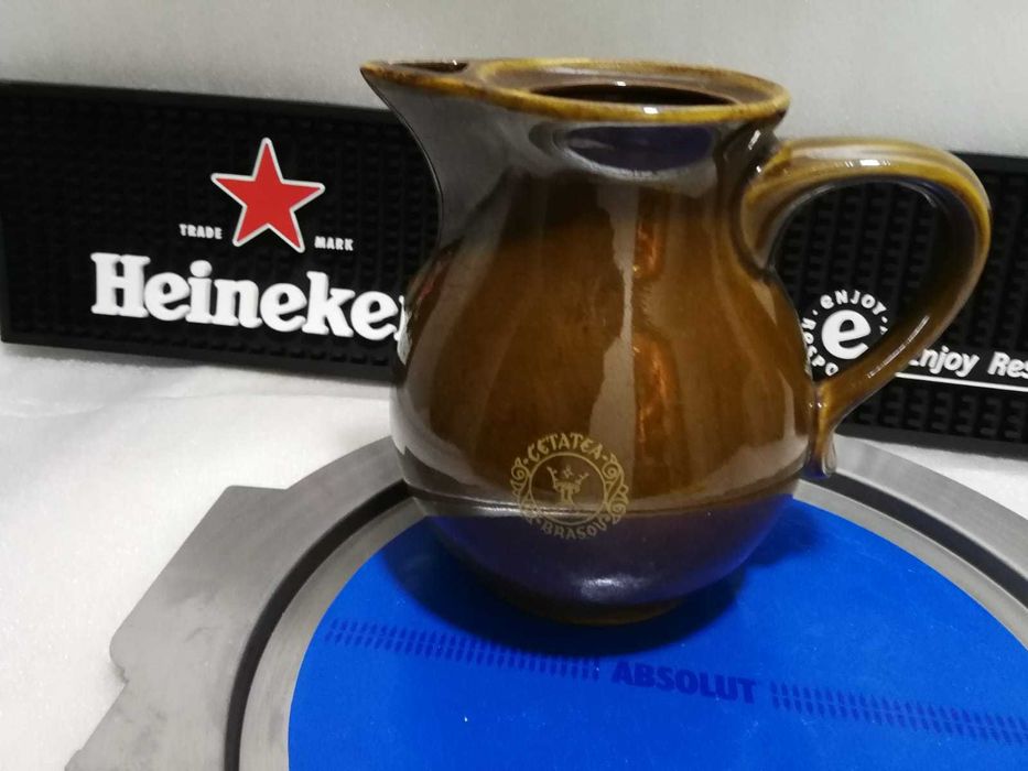 Pahare vin Jidvei, Ballantines, Heineken, scrumiere Marlboro, platouri