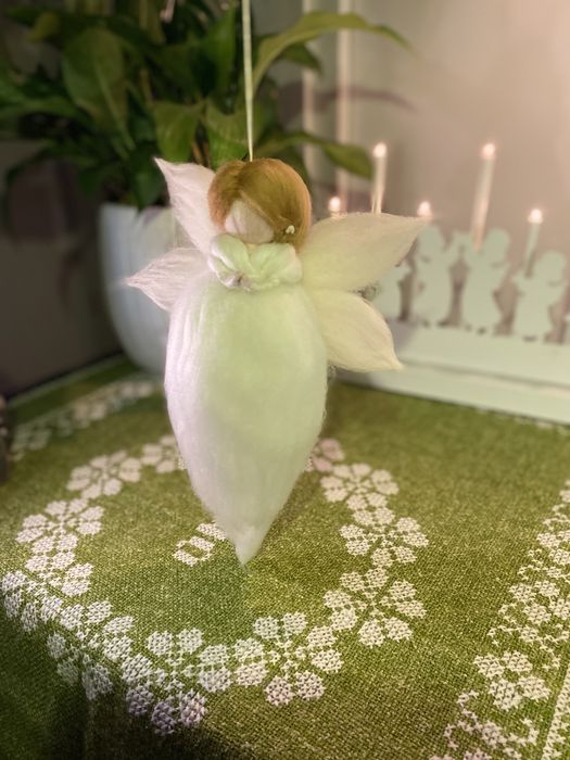 Decoratiune Ingerasi/Zane hand made din lana