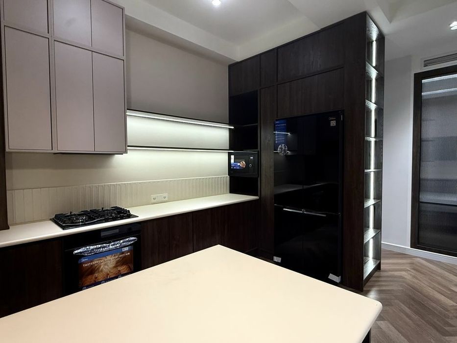 3-комн 60м² Caravan Avenue Буюк Ипак Йули 3.2м потолки