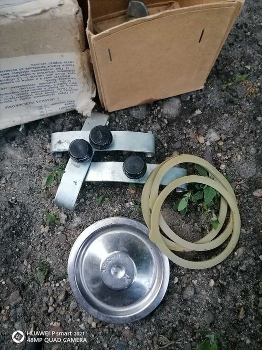 Крышки для банок универсальные