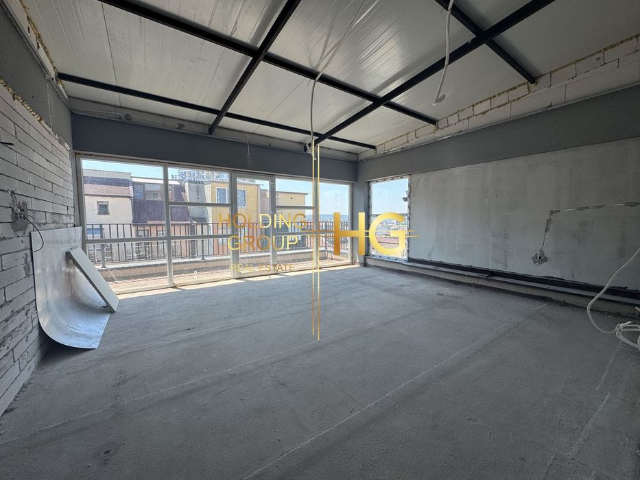 Продава се Тристаен апартамент в Варна, Цветен квартал - 120 кв.м за 1100 €/кв.м - Снимка #2