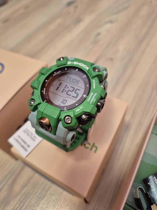 Casio g-shock Earth watch GW - 9500KJ