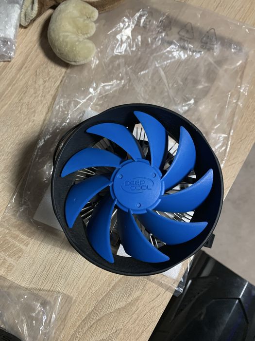 Gaming компютър + процесор и части