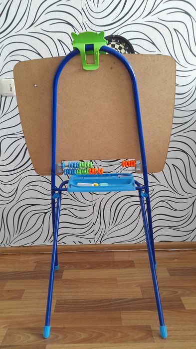 Мольберт детский