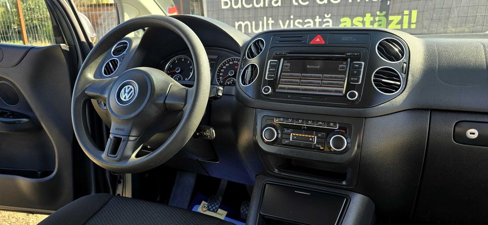 VOLKSWAGEN Golf Plus 2010 — imagine 5