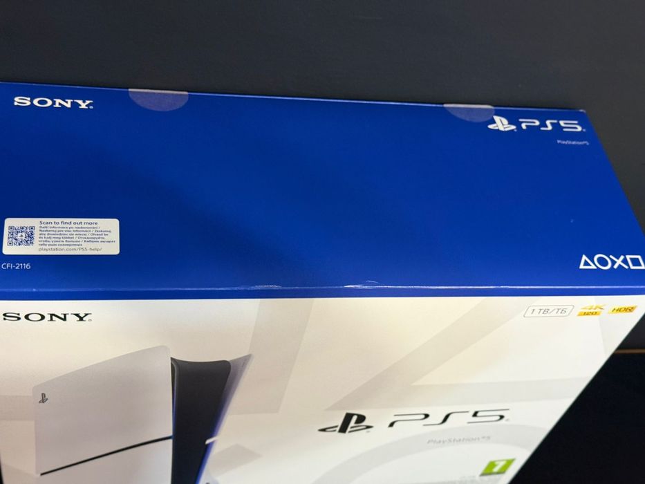 Продаю PS5 новый