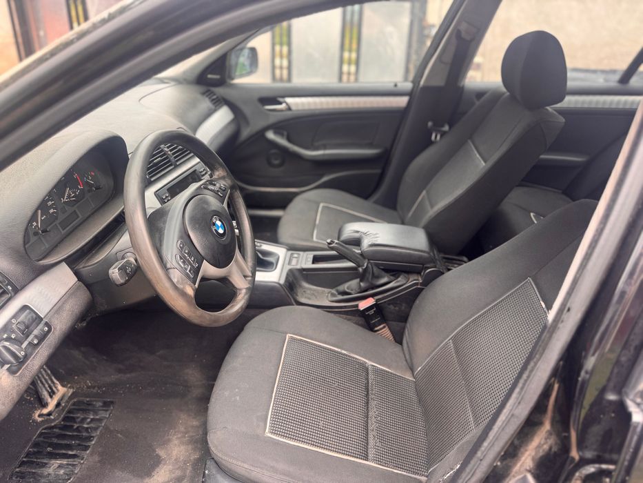 Vând diverse piese Bmw e46 2004