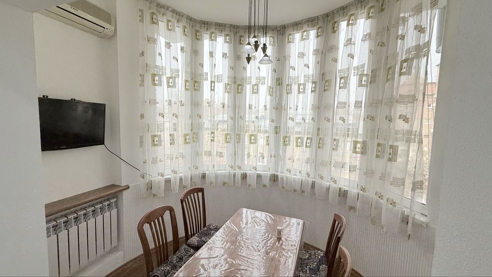 Чехова Аренда (г.Россия/Мирабад Авеню) Дуплекс 250 кв Габус 4/4/6