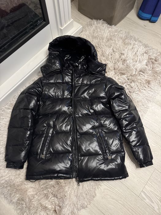 Geaca Moncler L cu gluga