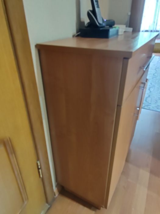 Продам тумбу б/у