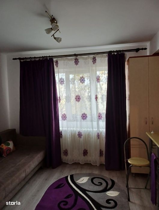Garsonieră 17 mp, Podu Roș – mobilată și utilată, ideală investiție