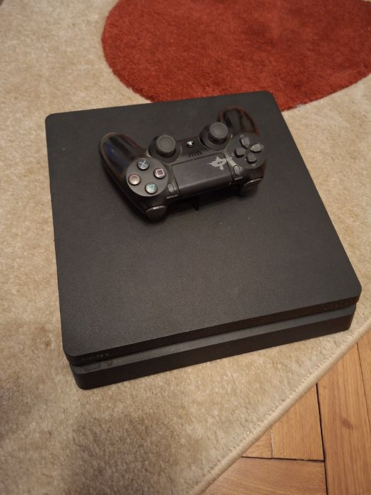 Vand play station 4 slim
